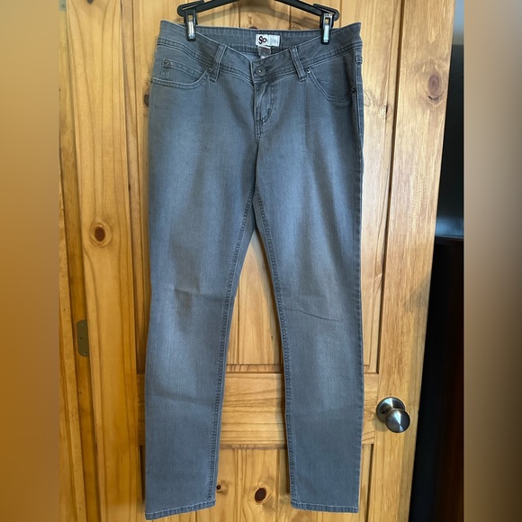 NWOT SO juniors skinny jeans - Picture 2 of 2